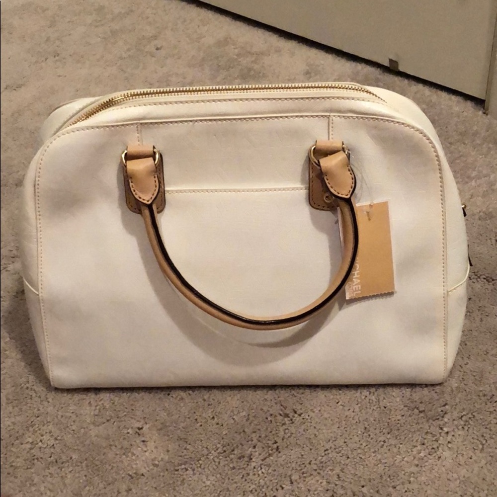 NWT Micheal Kors bag